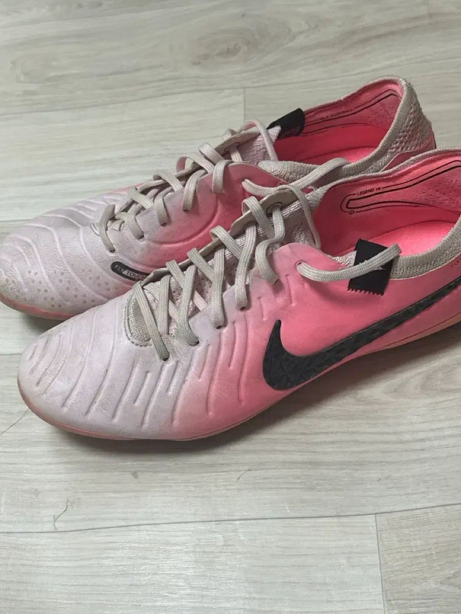 ナイキ ティエンポ レジェンド10 エリート AG サッカーシューズ 265 mm