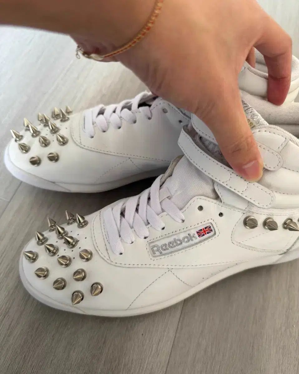  ジュンヤワタナベ COMME des GARCONS × リーボック Classic ハイトップ スニーカー 靴