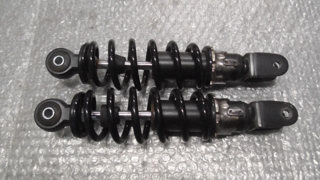 ジョルカブ AF 53-1001 xxx の リアサス DAYTONA