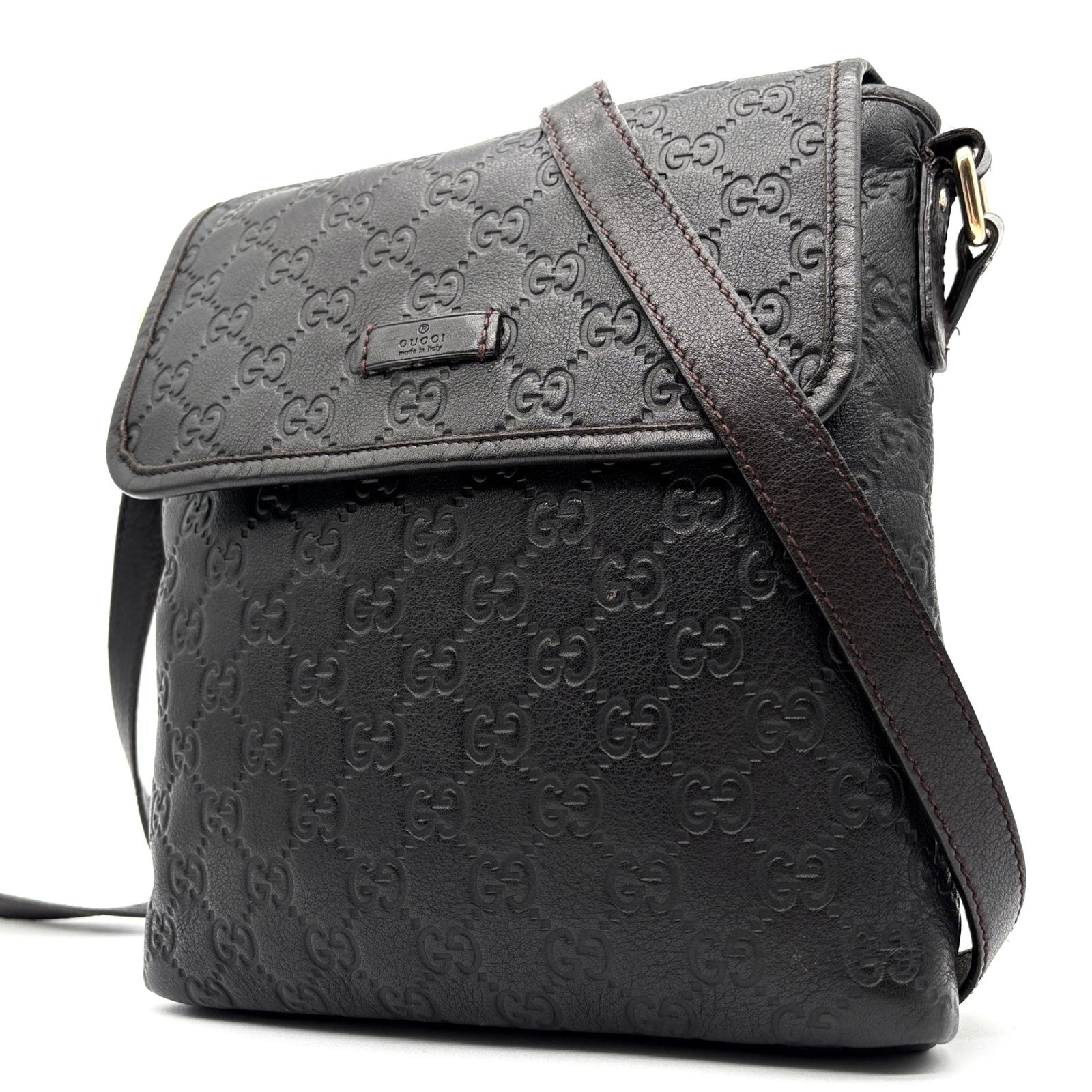 美品・正規品 GUCCI グッチ ショルダーバッグ GG シマレザー フラップ