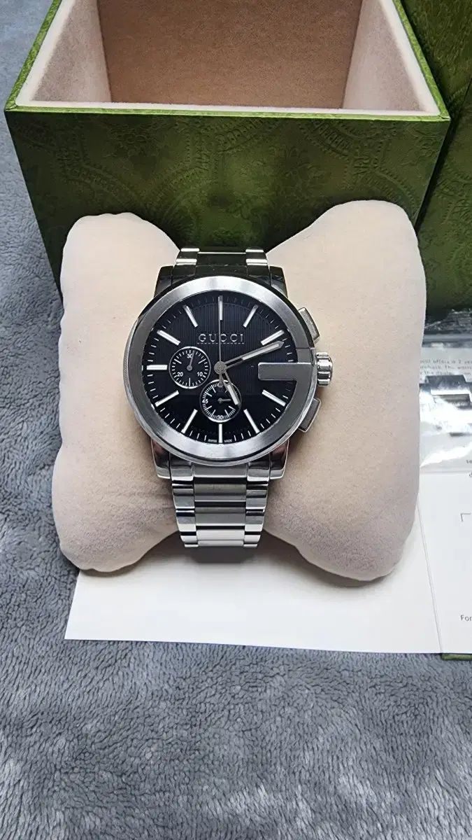 <プレゼント> グッチ G クロノ メタル ウォッチ 44 mm