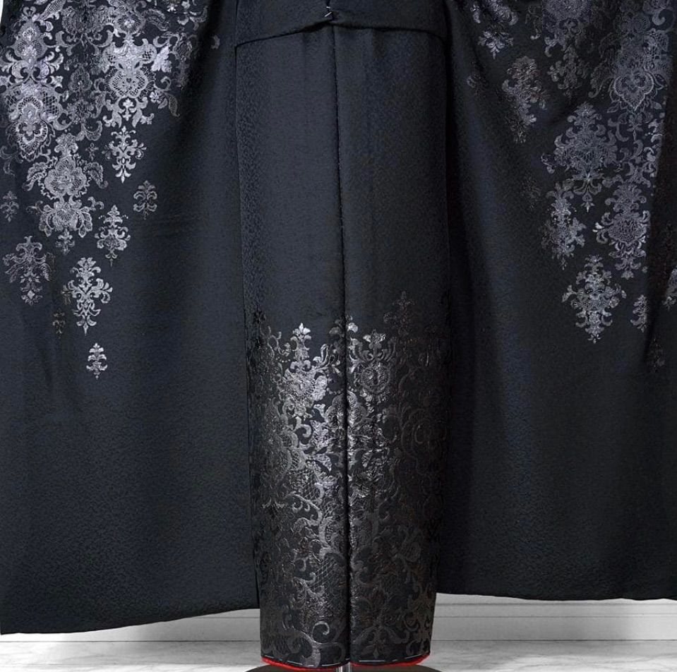 新品・未使用品】振袖 関芳謹製 未仕立て 仮絵羽 黒 ブラック ダマスク