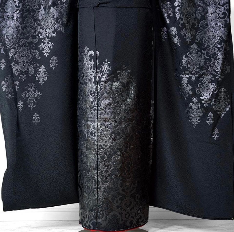 新品・未使用品】振袖 関芳謹製 未仕立て 仮絵羽 黒 ブラック ダマスク