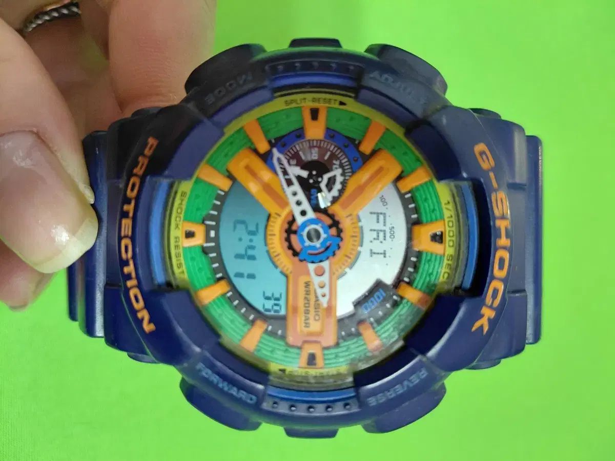 G-SHOCK CASIO ジーショック カシオ の時計です