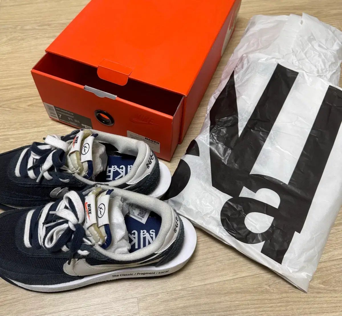 ナイキxサカイxフラグメント LDワッフル ブラックコンサート ブルー