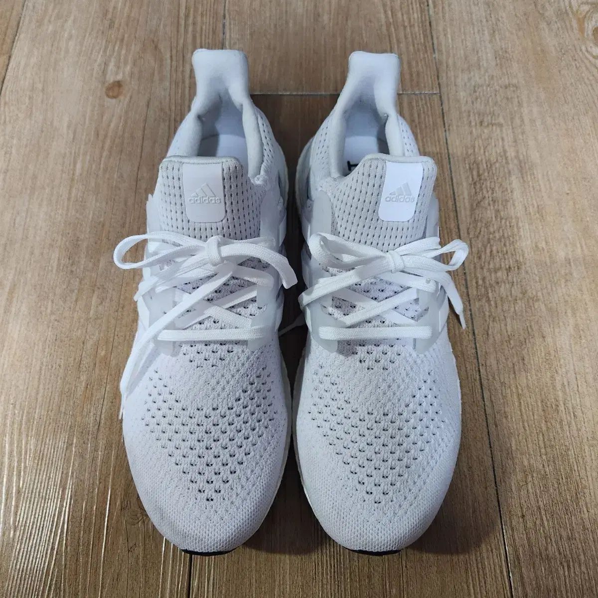 ♥ アディダス ウルトラブースト スニーカー 265