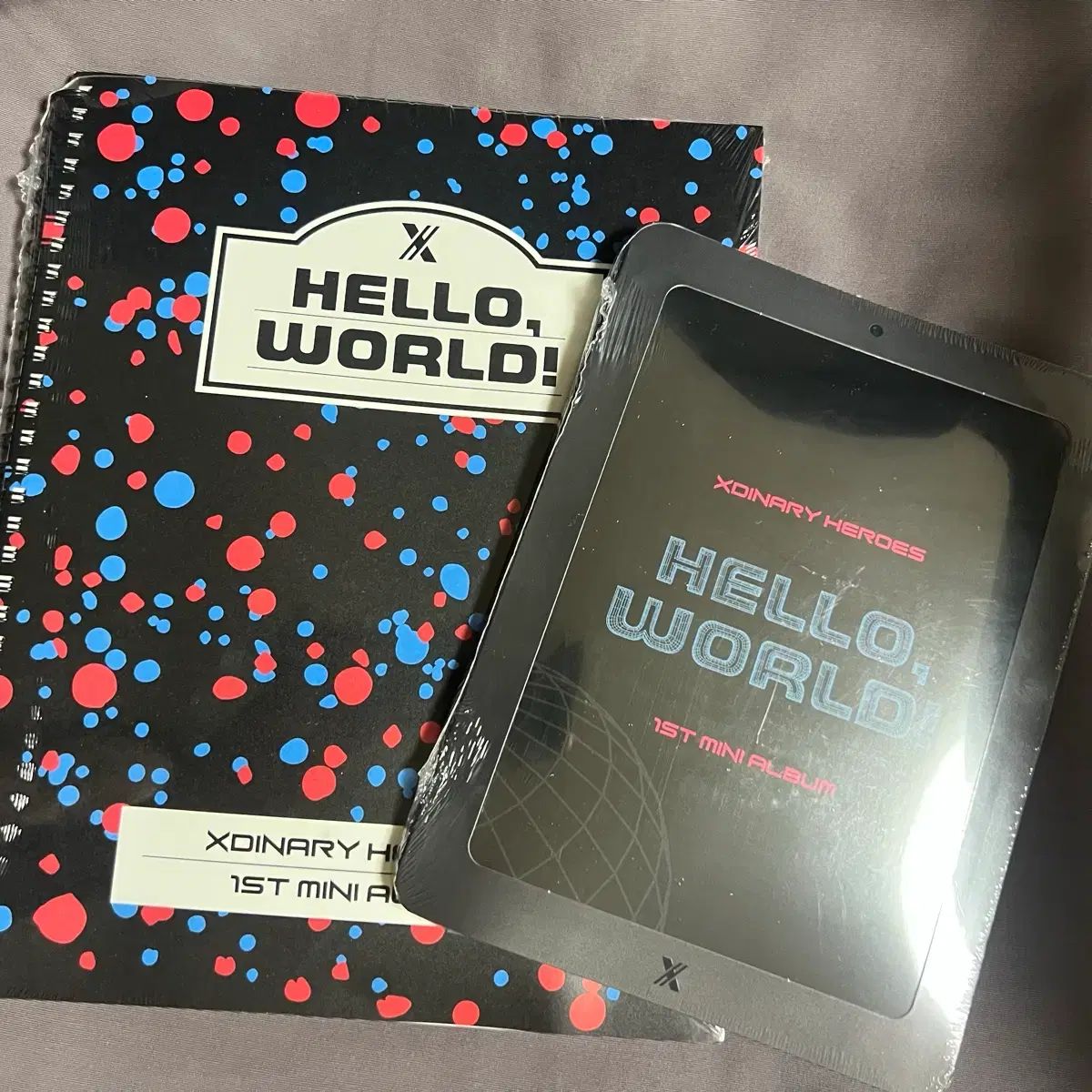 > Xdinary Heroes エクディズ HELLO WORLD 엑디즈 デビューアルバム 1 st Album セット