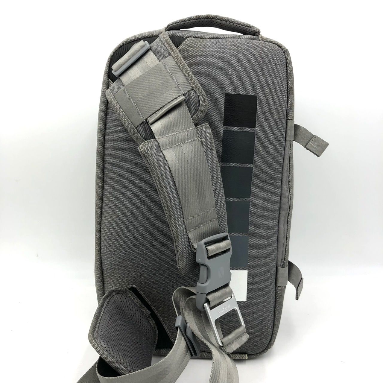 インケース Incase アリ・マルコポロス カメラバッグ スリングバッグ