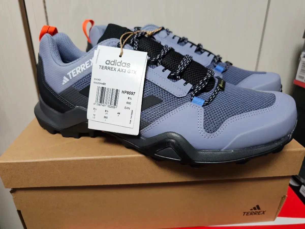 アディダス テレックス AX 3 GTX 登山靴 280 mm