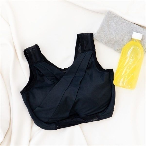 Active Fit スポーツブラ