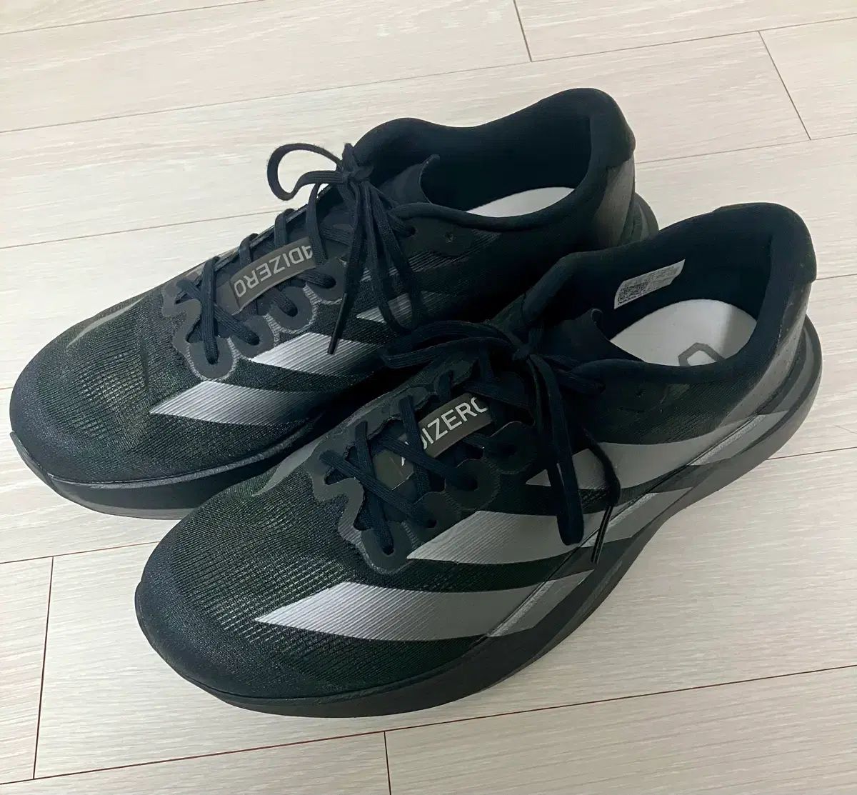 アディダス evo sl 270 ブラックシルバー