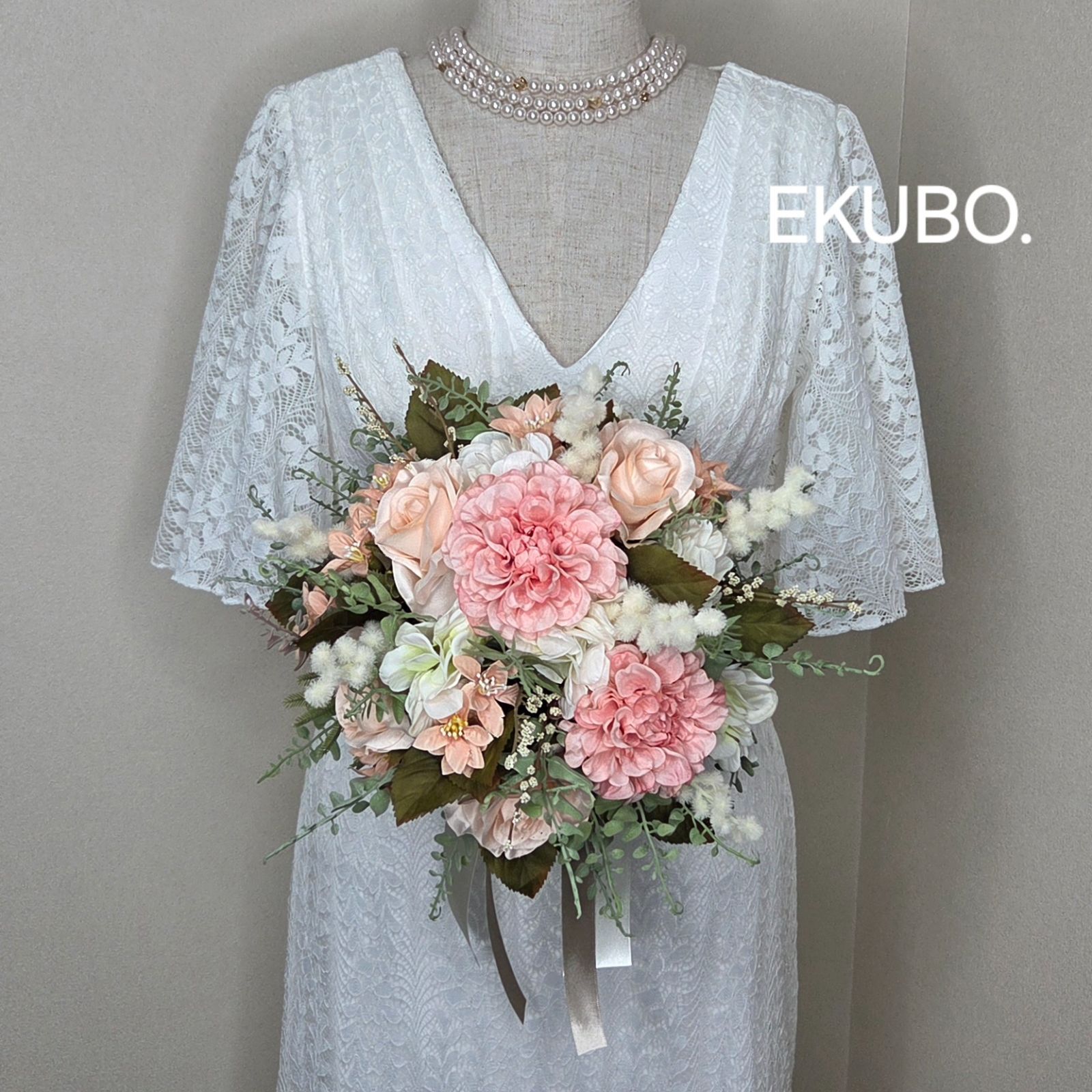 ダリアとローズのエレガンスクラッチ e 875 ウェディングブーケ-ブートニア