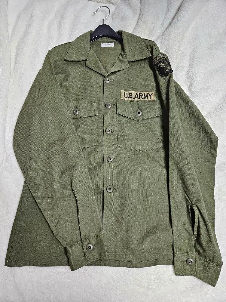 og 507 ミリタリー ユーティリティ シャツ m サイズ