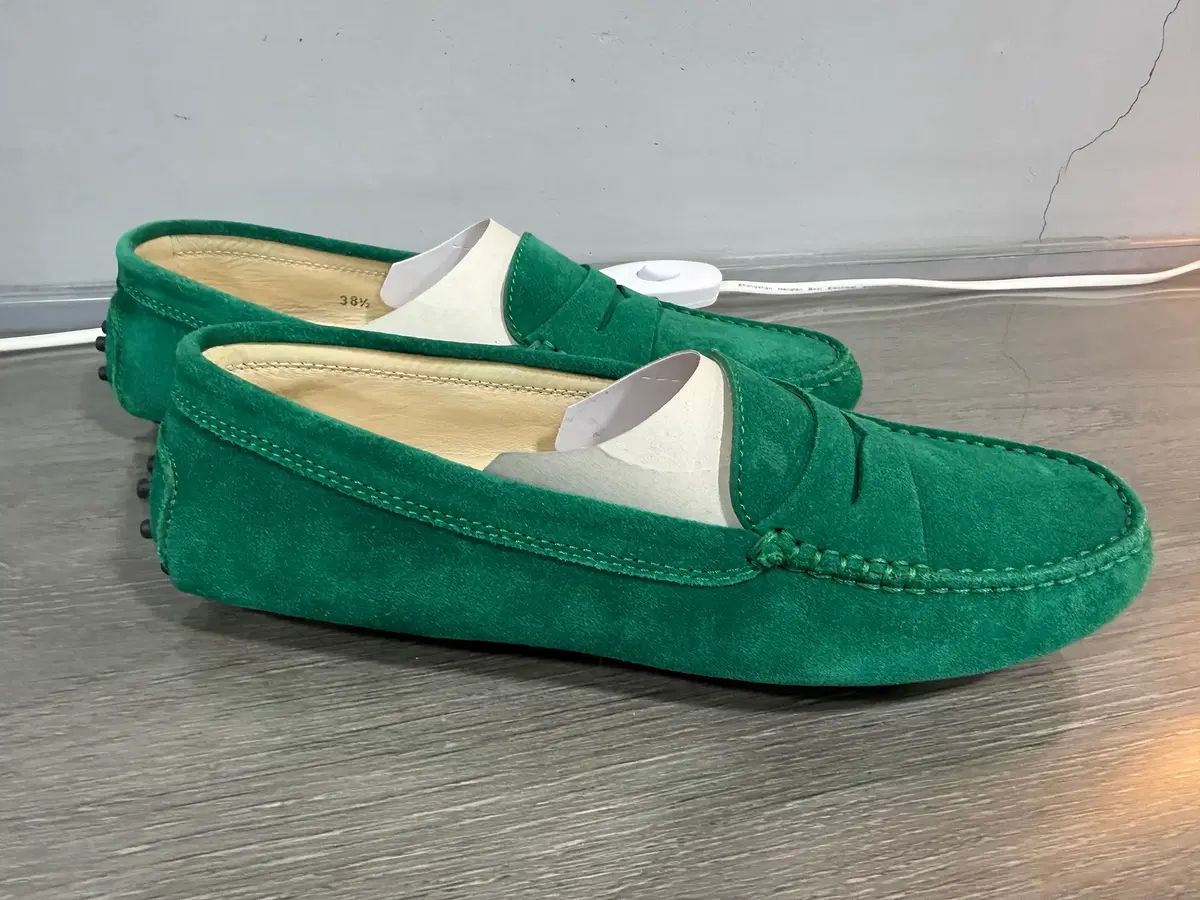 トッズ Tod s ゴンミーニ スウェード ドライビング シューズ グリーン