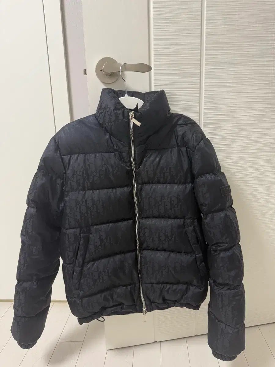 ディオール オブリーク ダウン 42