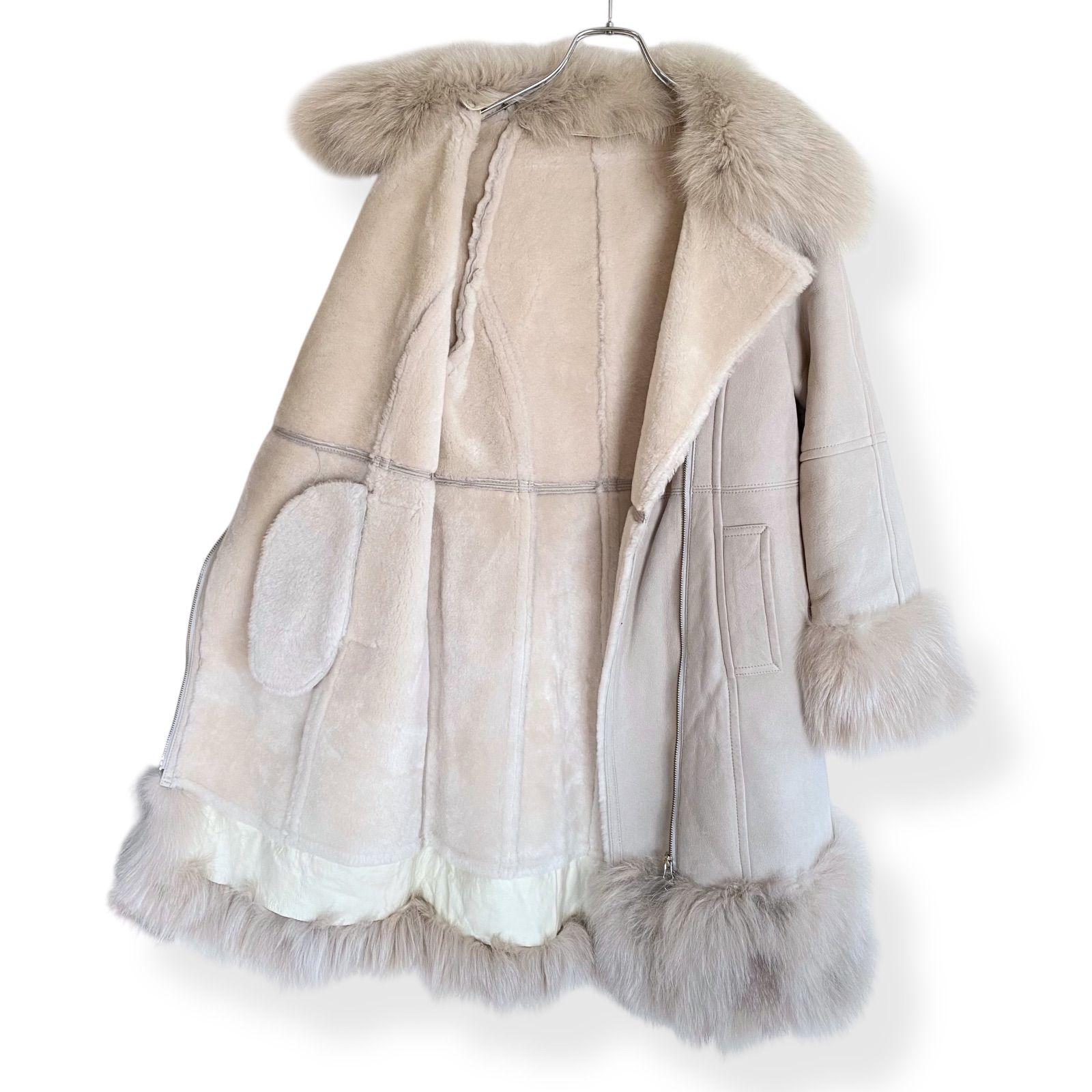 GRACE CONTINENTAL グレースコンチネンタル グレージュ ムートンコート