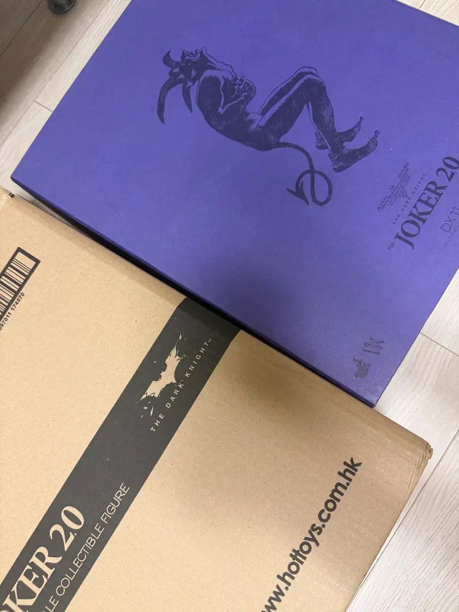 ホットトイズ ダークナイト ジョーカー 2.0 DX 11 フィギュア