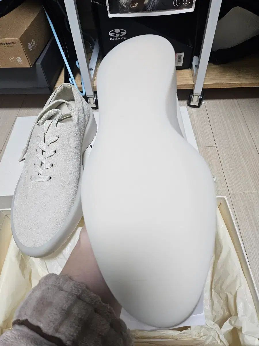  FEAR OF GOD フィアオブゴッド 本 101 43ポップ スニーカー 靴