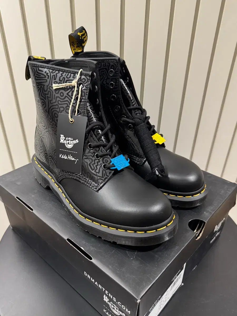 DR. MARTENS ドクターマーチン 1461 X KITH キス Haring 270 UK 8