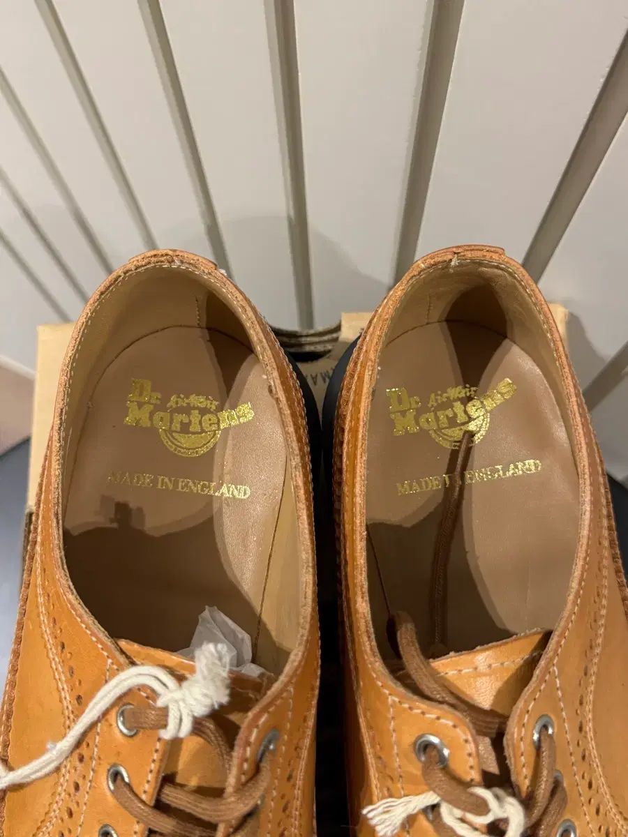 DR. MARTENS MIE 3989 ウイングチップ 270 UK 8