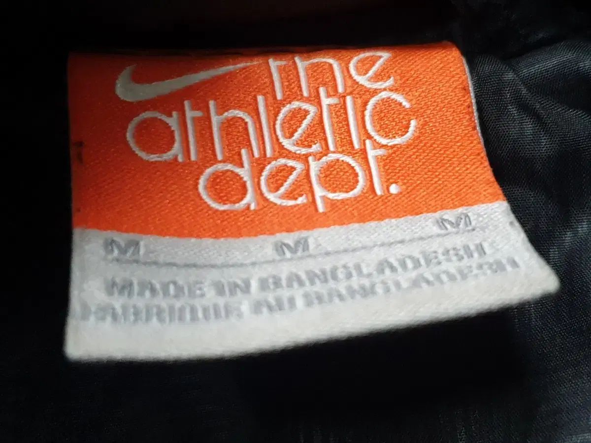  ナイキ ブラック ダウン アウター フード レディース 90 ダウンジャケット ジャケット アウター