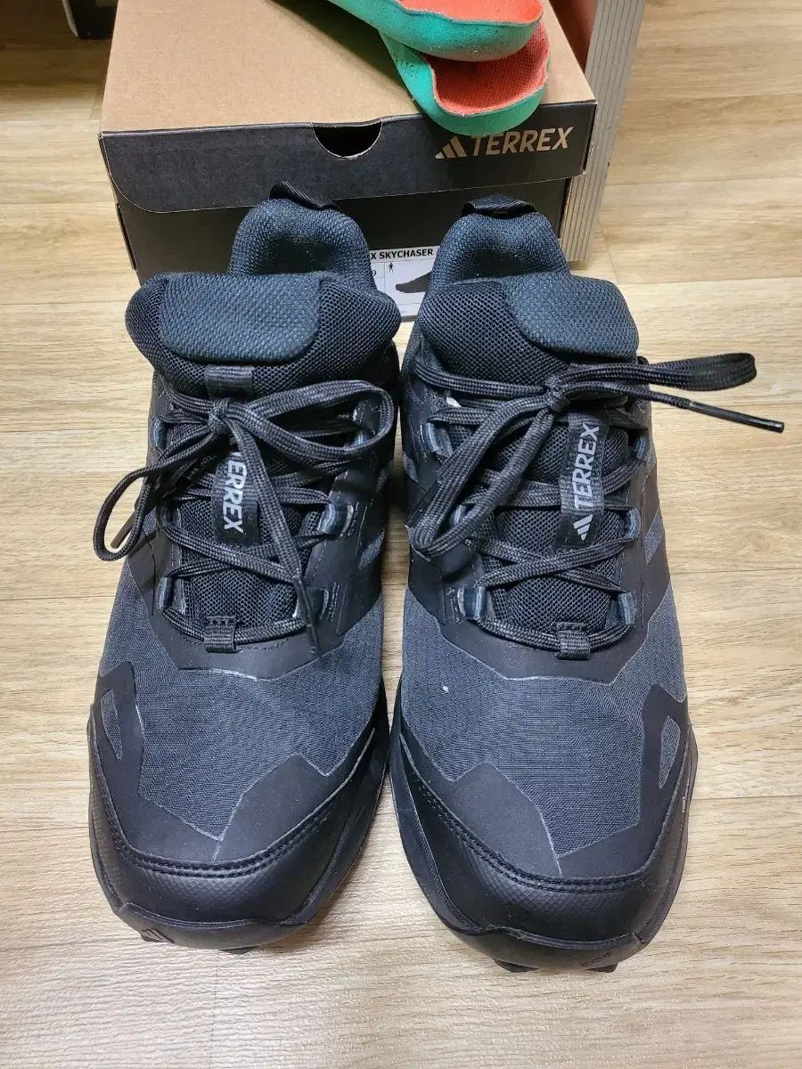 275 adidas テレックス AX 5 GORE-TEX