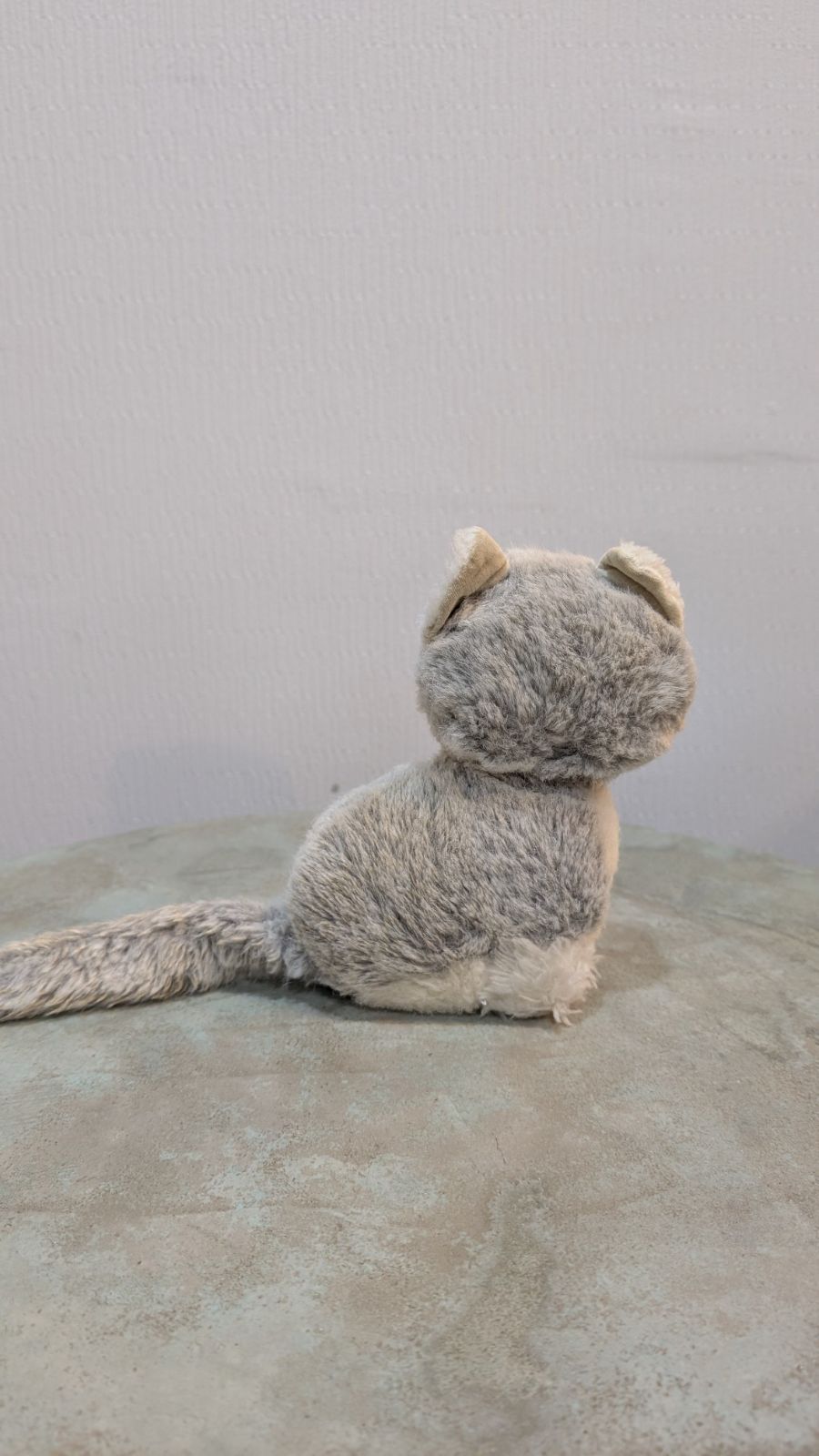 シュタイフ/Steiff製　ネコ　ぬいぐるみ　PAWS グレー ヴィンテージ シュタイフ ドイツ製 グレーのネコ ぬいぐるみ