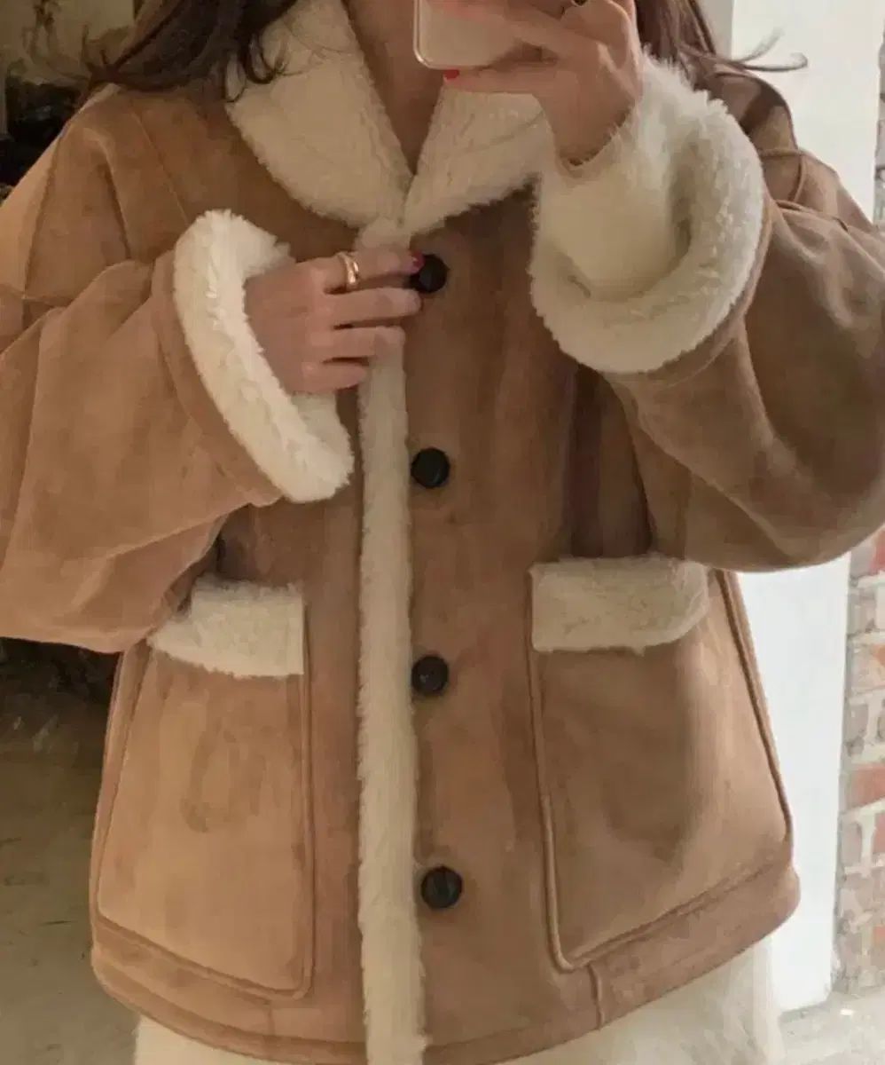 モノア Dec reversible ウール ムートン