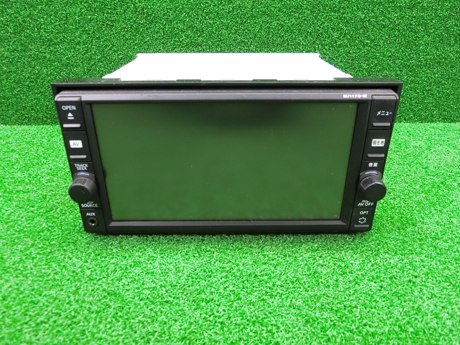 13213 日産 カーナビゲーション MJ 117 D-W B 8260-79983-NP 地図データ2020年
