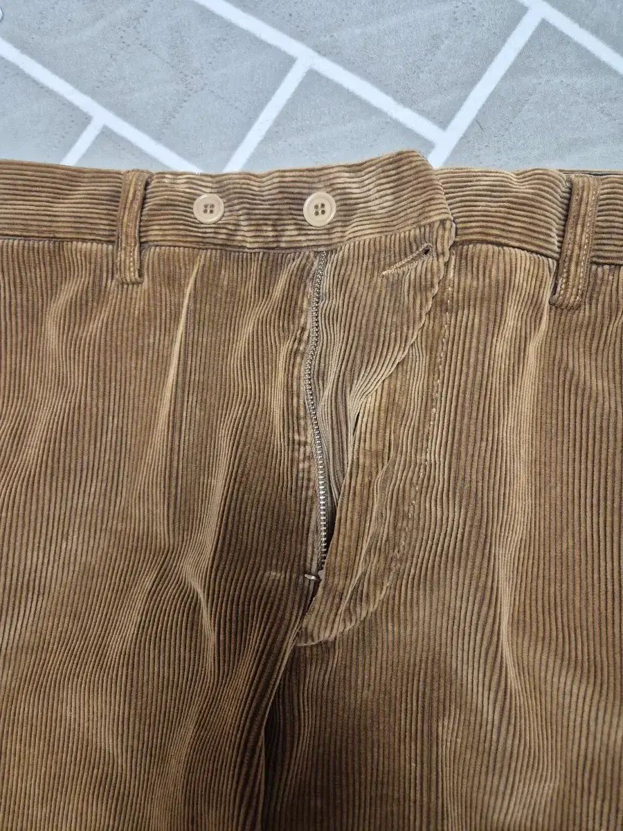 ドレイクス コーデュロイ パンツ 30