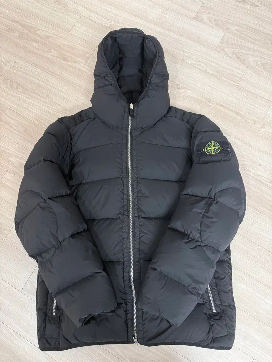 ストーンアイランド シームレス トンネル