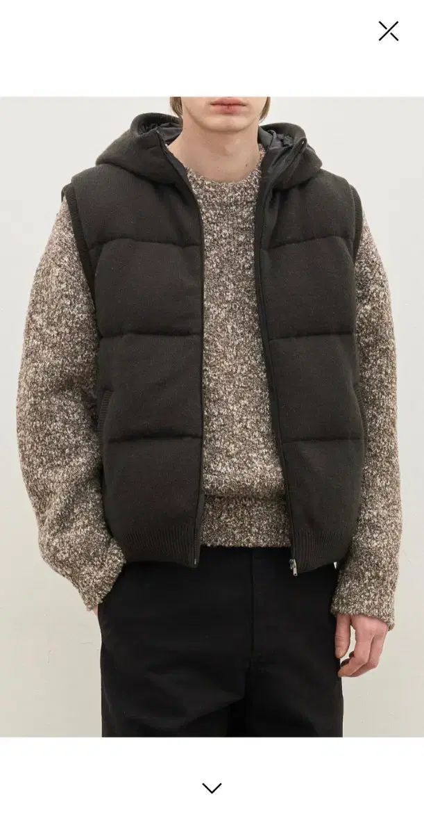 the メンズ カシミア ダウンベスト 105