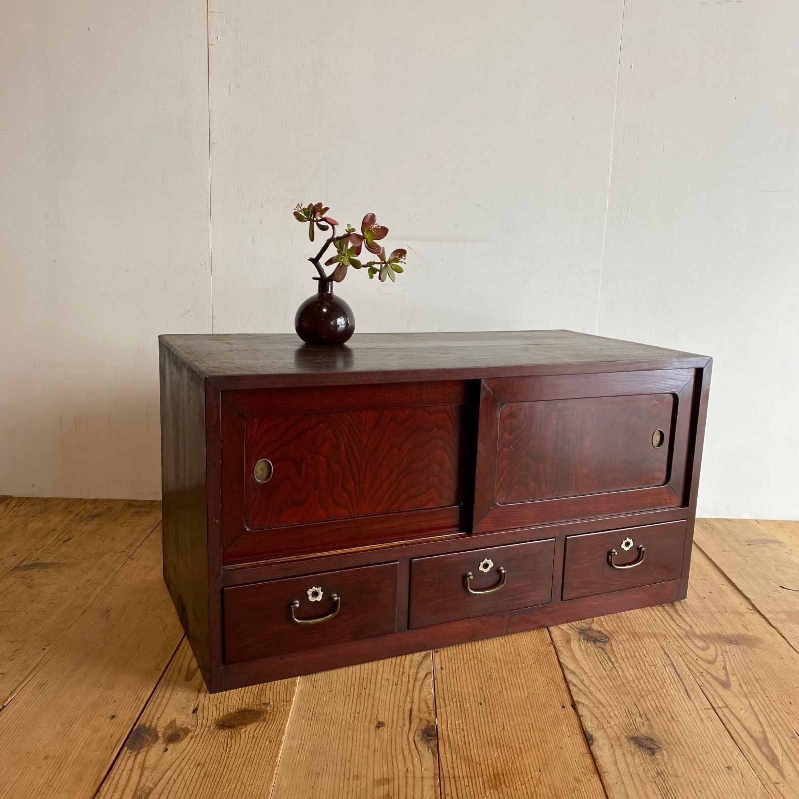 アンティーク チェスト 箪笥 ローボード テレビ台 昭和レトロ z879 アンティーク チェスト 箪笥 ローボード テレビ台 昭和レトロ 古家具