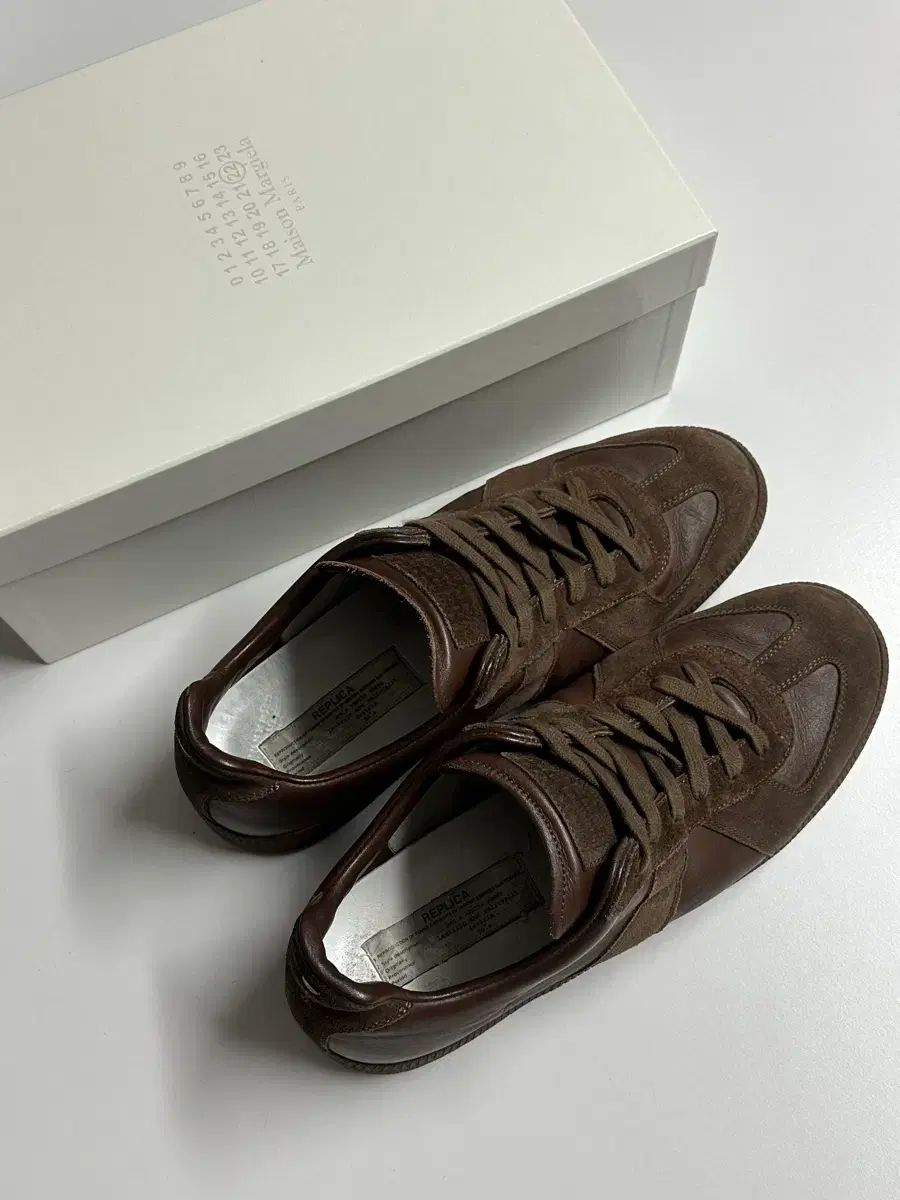 45 メゾンマルジェラ ドイツ軍 スニーカー ブラウン