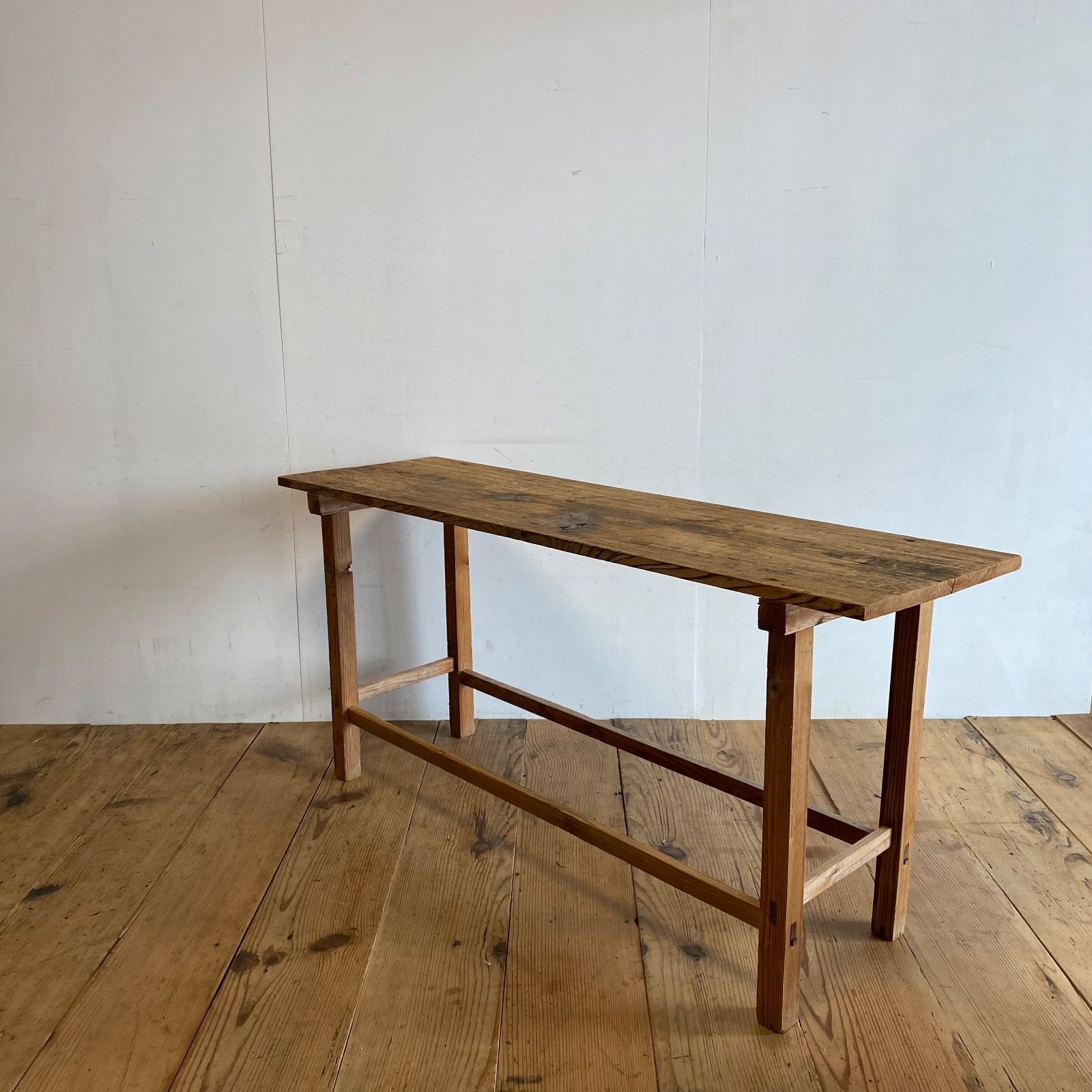 アンティーク テーブル 展示台 作業台 机 シャビー 無垢材 z541 アンティーク テーブル 展示台 作業台 机 シャビー 無垢材 z541