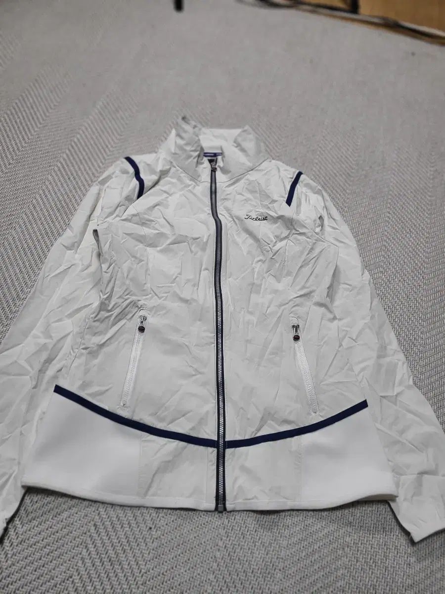 Titleist タイトリスト 白 ウィンドブレーカー ゴルフ ジャケット