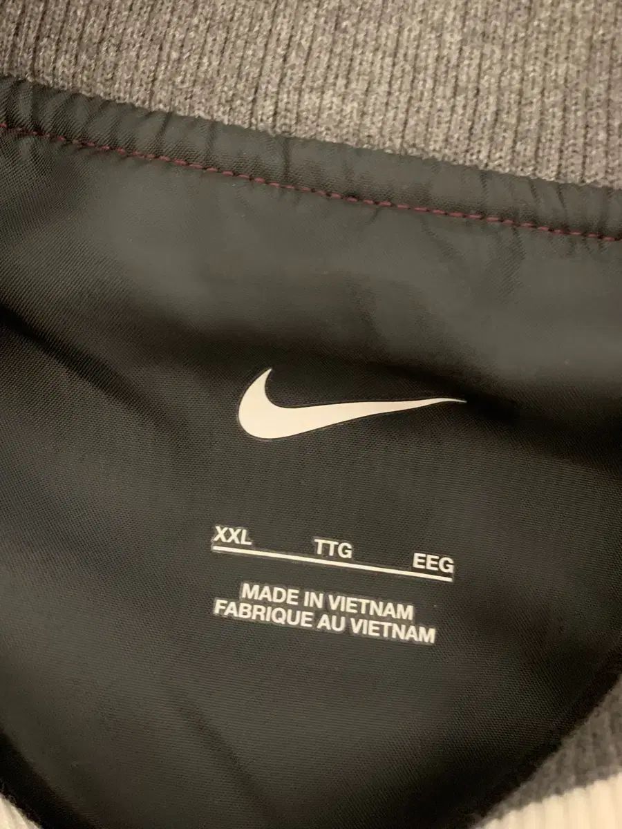 キウム ヒーローズ 選手用支給用 NIKE スタジャン ジャケット