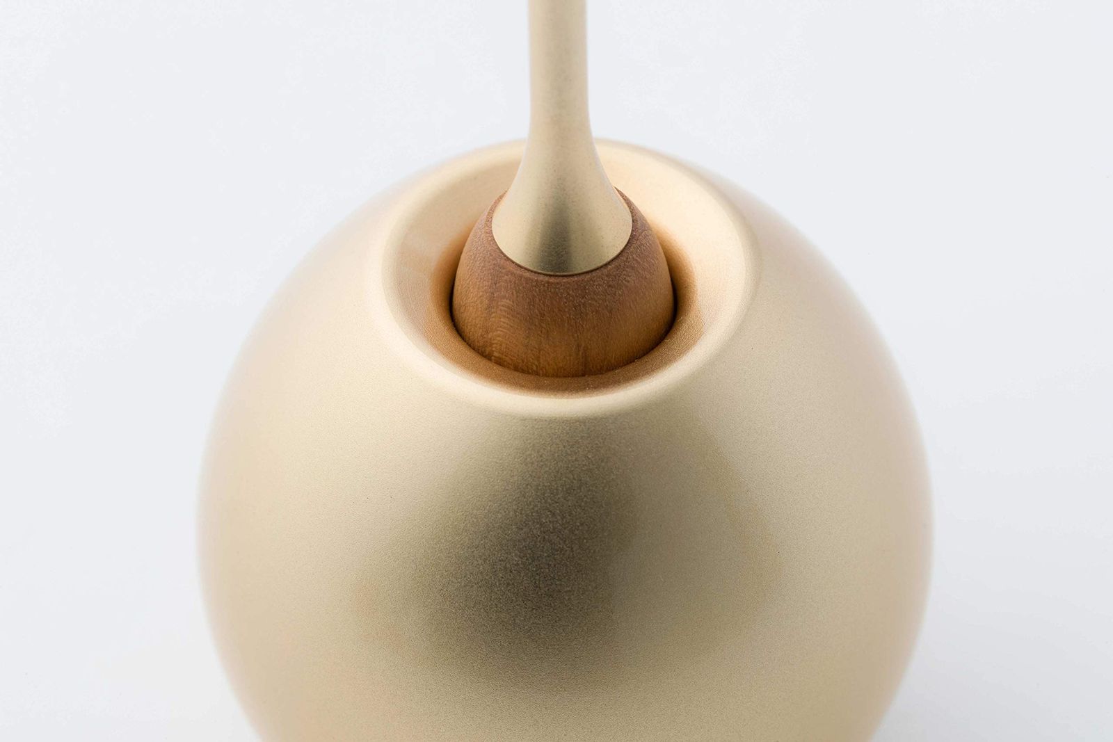 暮らしに寄り沿う仏具 チェリン