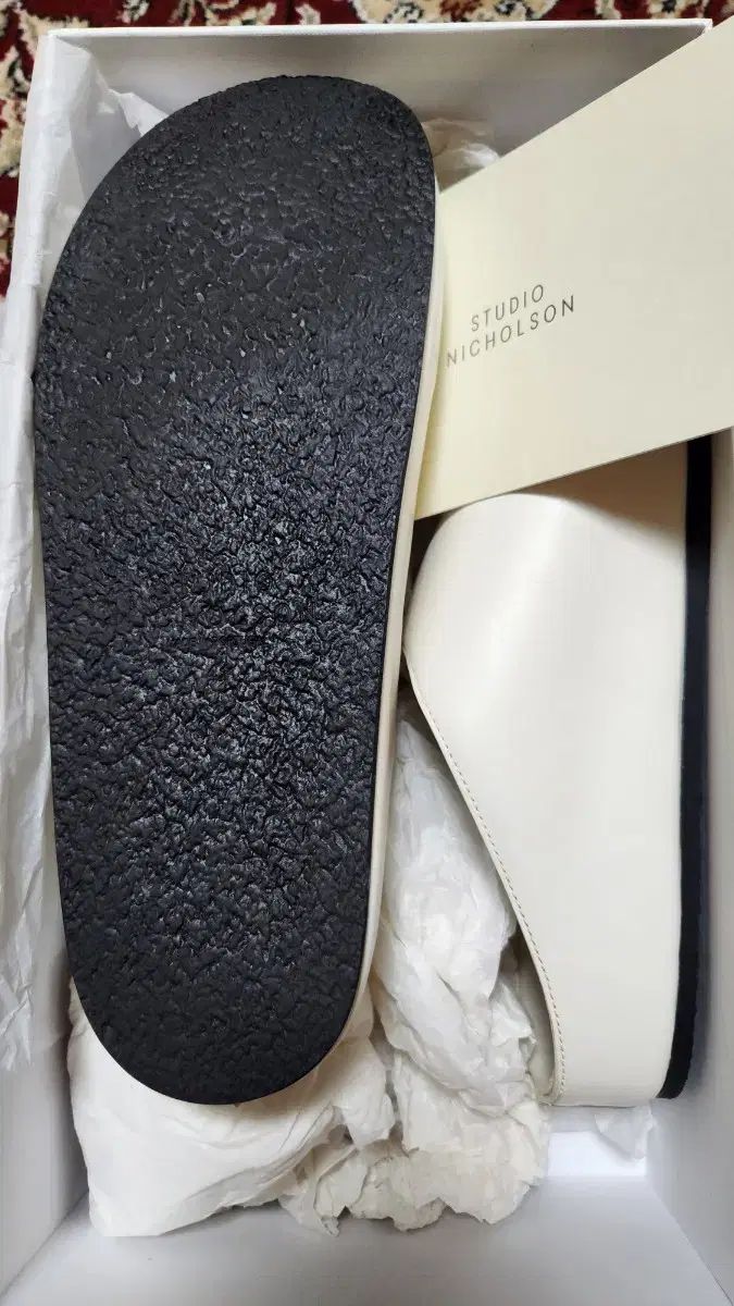 スタジオニコルソン