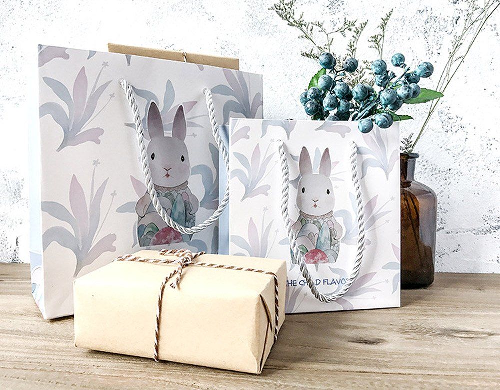 moin ラッピング ギフトバッグ 手提げ袋 紙袋 森のうさぎ ピンク 横30 高さ27 マチ12 cm
