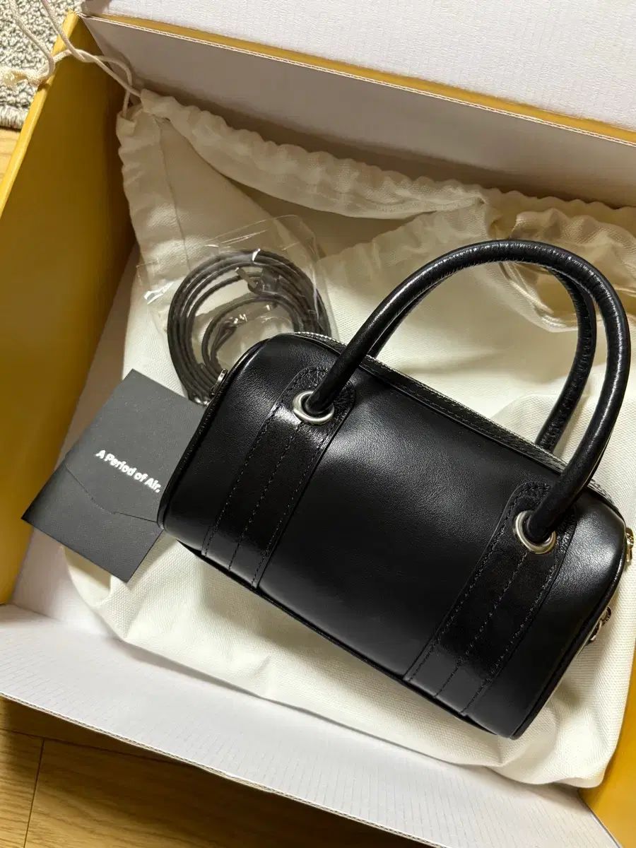 APOA ルエダ ミニバック ブラック 商品