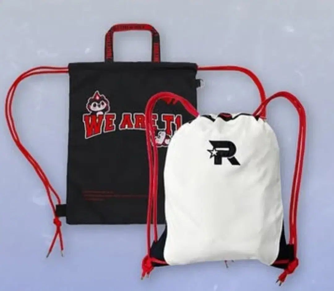 T 1 ワールズ モデル ジムサック バッグ