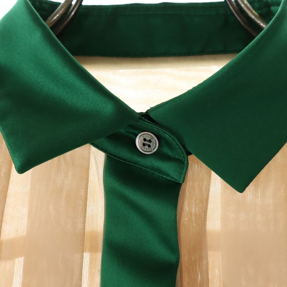 sacai サカイ　グリーンプリーツ長袖シャツ　ブラウス sacai サカイ グリーンプリーツ長袖シャツ ブラウス