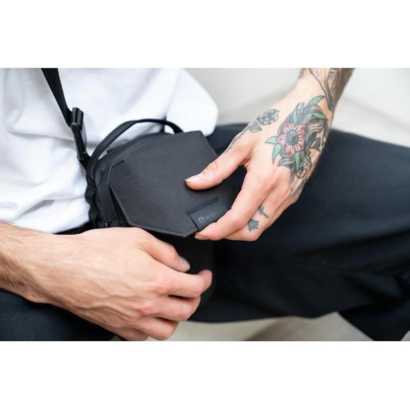  WANDRD ワンダード X 1 クロスボディ バッグ ショルダーバッグ スモール ブラック CB SM BK 防犯カメラ 防犯 セーフティ