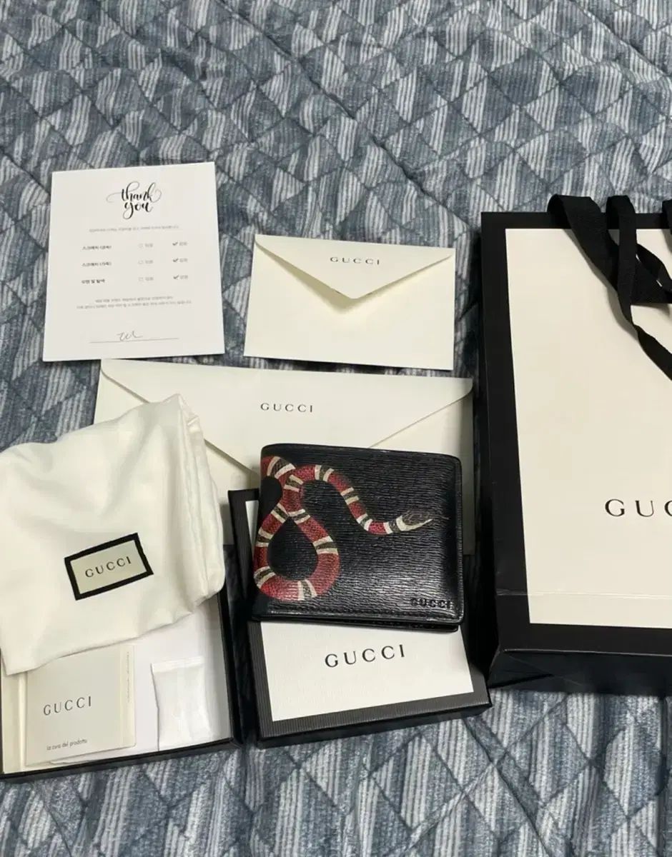 グッチ キングスネーク 二つ折り財布 ブラック フルセット