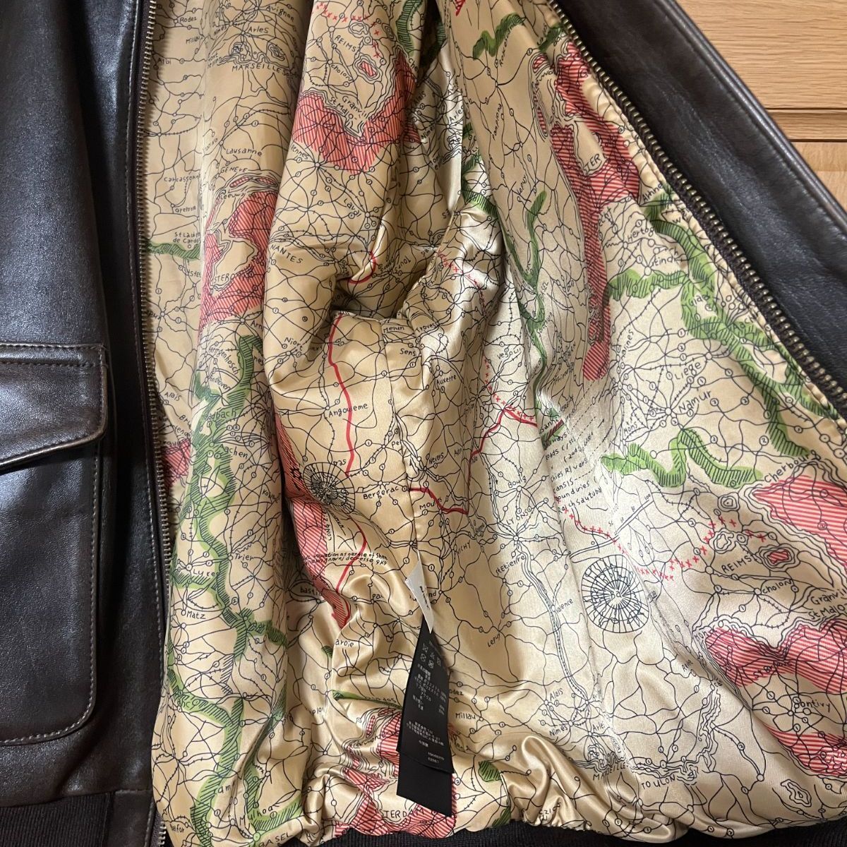 極美品】 AVIREX グレンミラー レザージャケット ブラウン ラムレザー 極美品】 AVIREX グレンミラー レザージャケット ブラウン ラムレザー