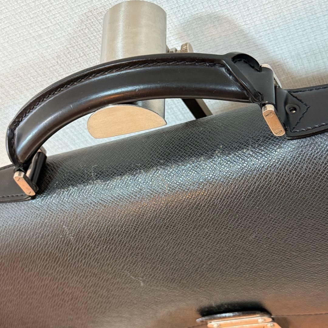 □美品□LOUISVUITTONルイヴィトン ビジネスバッグ ロブスト2 鍵付き