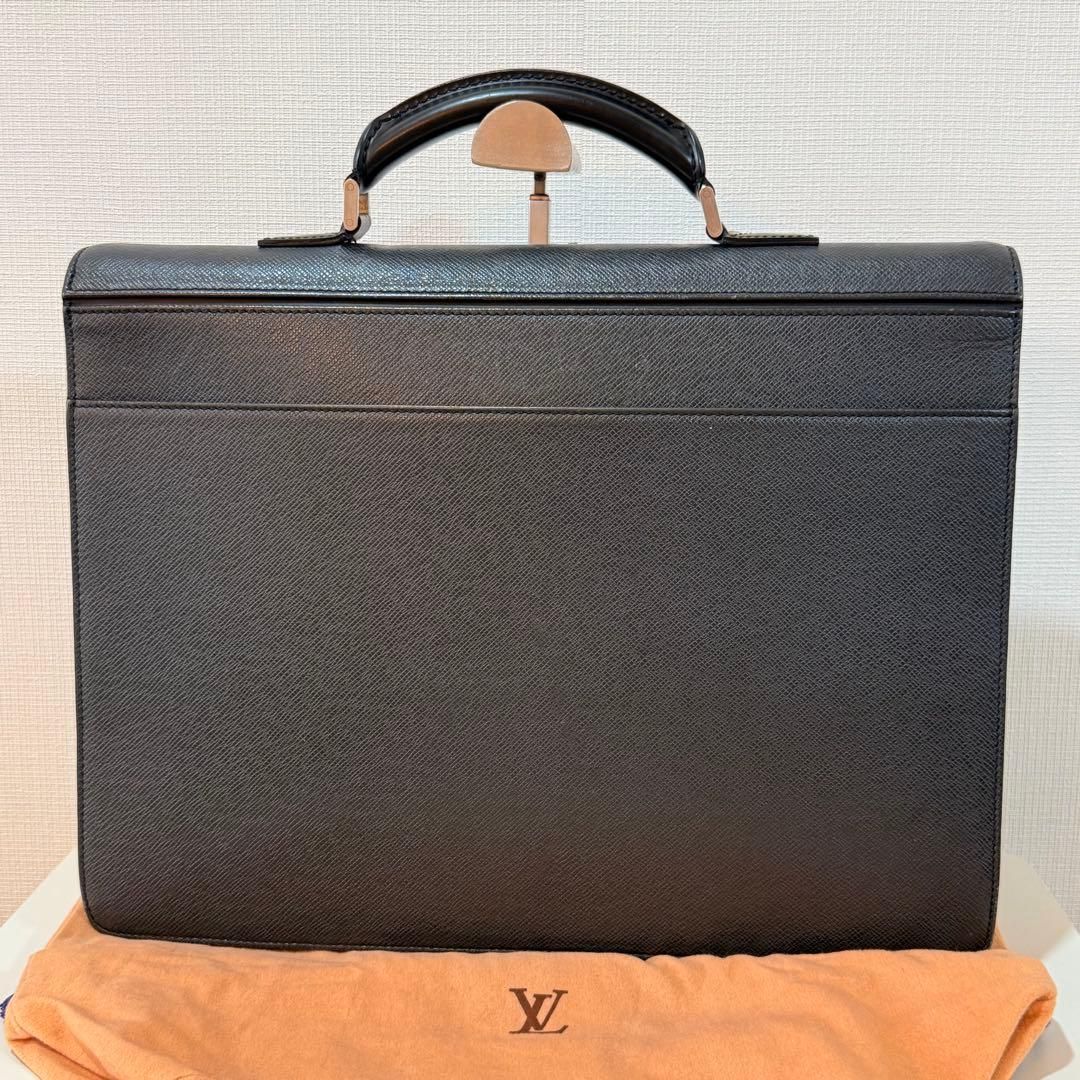 □美品□LOUISVUITTONルイヴィトン ビジネスバッグ ロブスト2 鍵付き