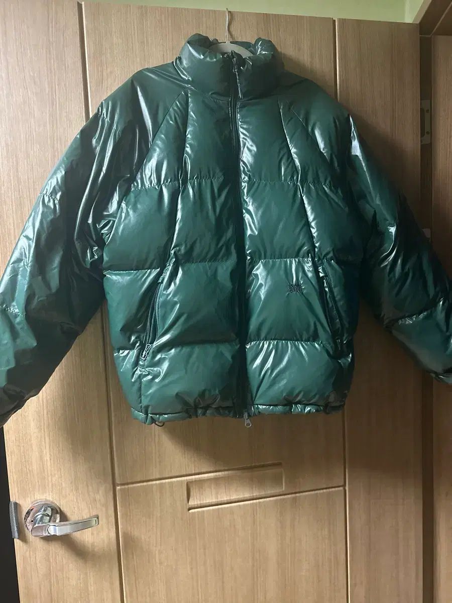 Brownbreath ブラウンブレス 光沢 ダウン グリーン M