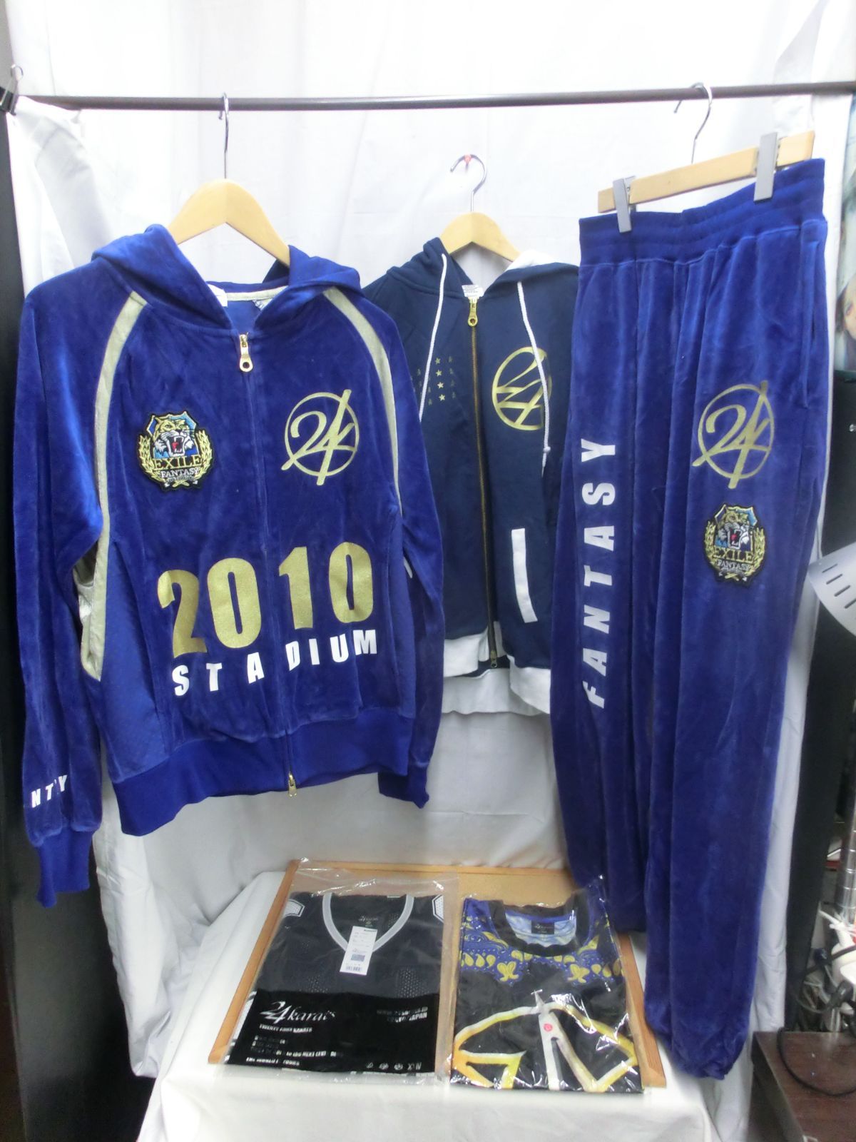 新品＆中古品 EXILE STADIUM FANTASY ベロア ジャージ セットアップ 